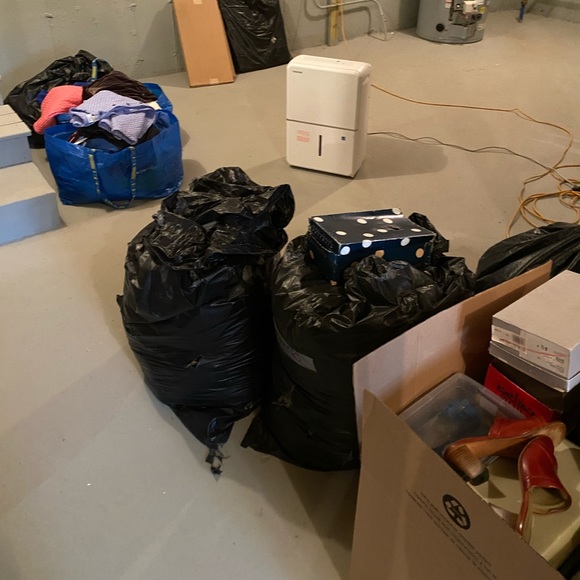 MEDIUM Vintage Mystery Box - Picture 3 of 4